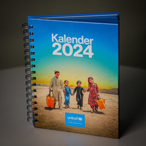 Køb populær UNICEF Årskalender 2024  UNICEF Danmark